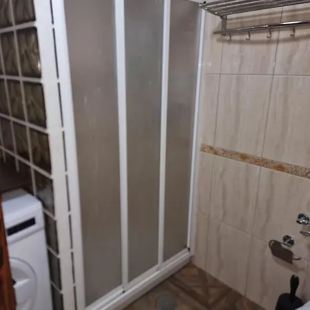 Malibu Ocean View * 아데제